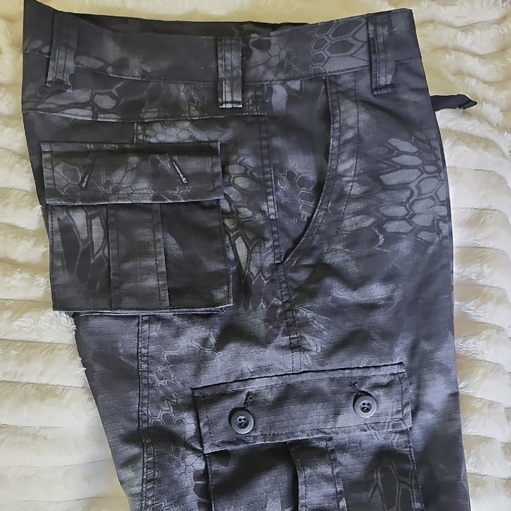 Men's Camouflage Cargo Pants